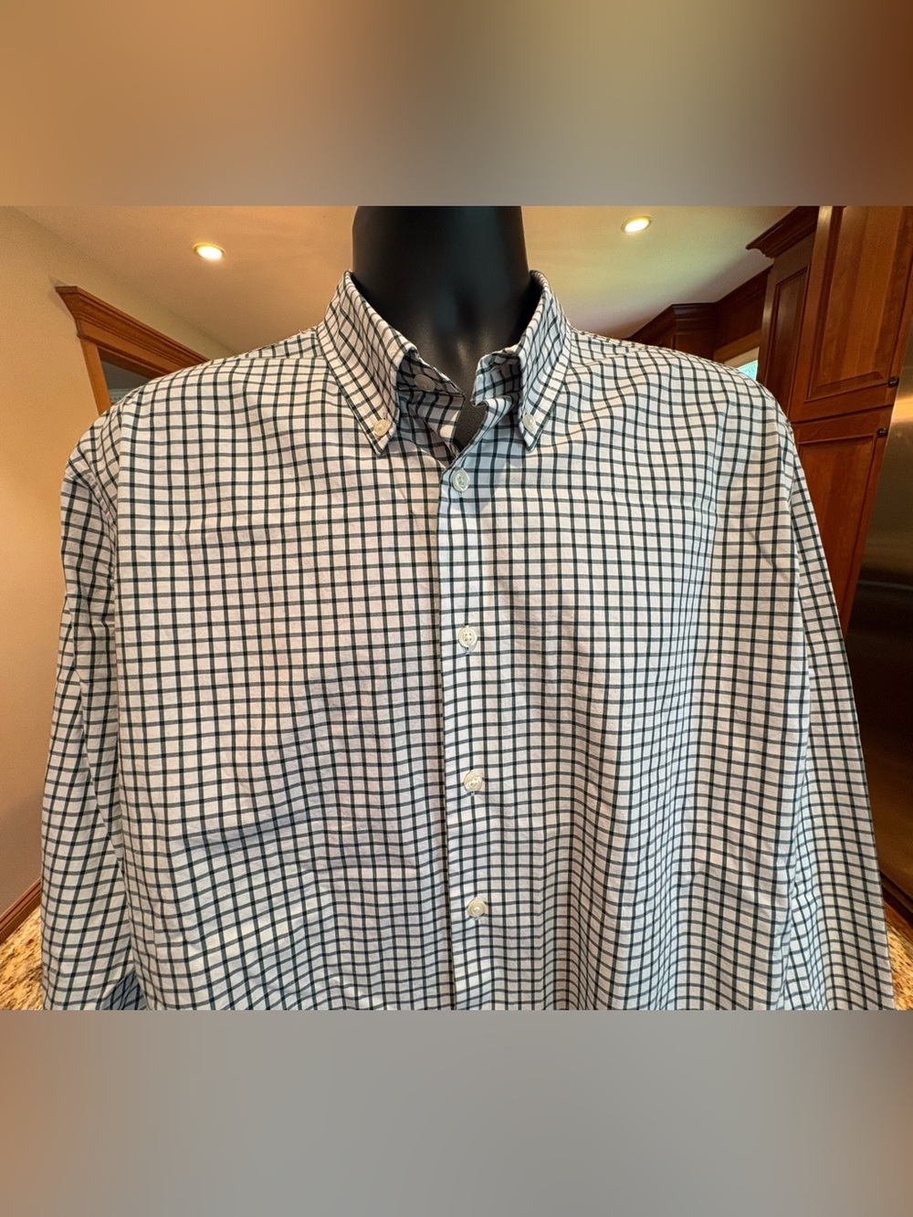 johnnie-O men’s Button-Down Shirt. Sharp white w/green‎ Windowpane Check & logo.